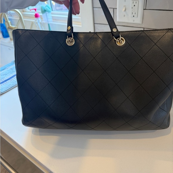 CHANEL Large Shopping Tote Bag - Picture 6 of 12